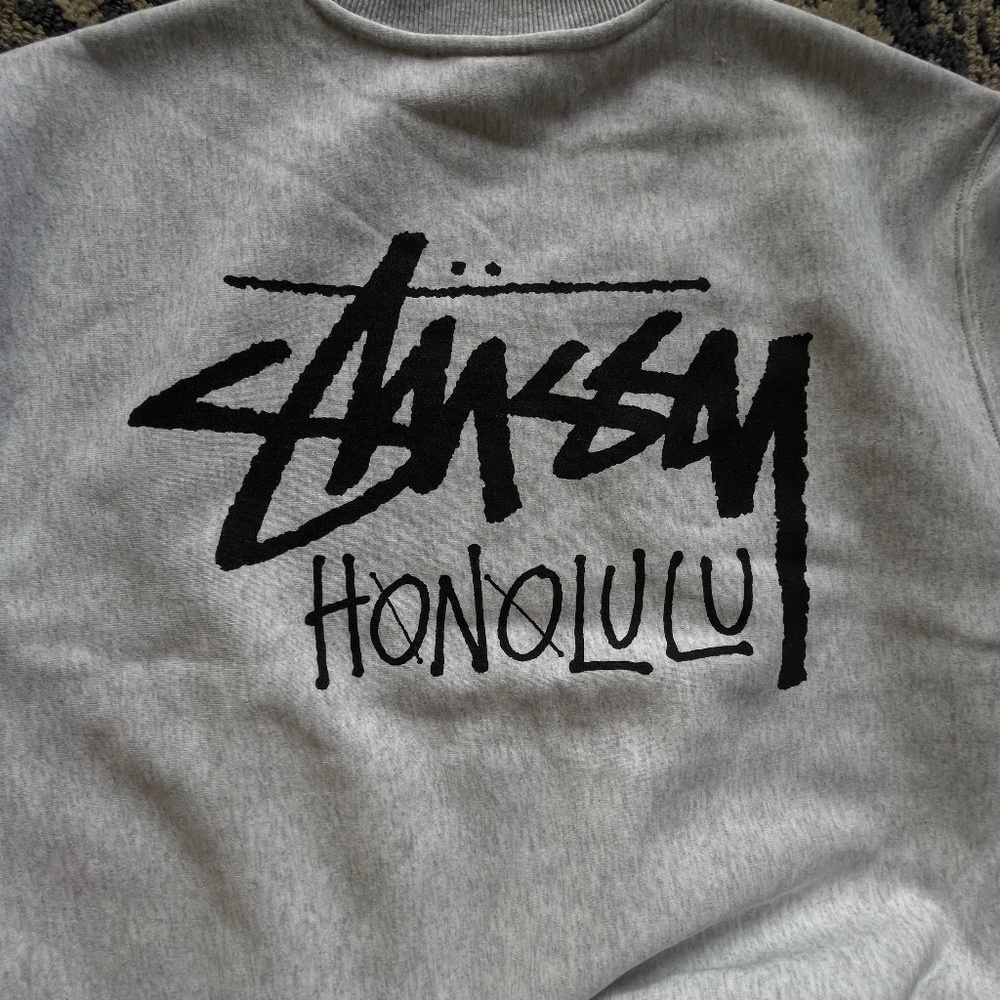 NEW AUTHENTIC Stussy Honolulu sweater